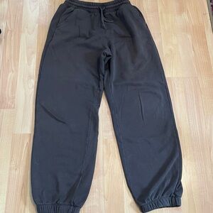 Gap Teen drawstring sweatpants elastic cuff size XL (kids 12)